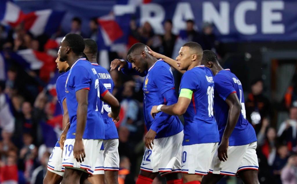 Mbappé brilla en la goleada de Francia ante Luxemburgo