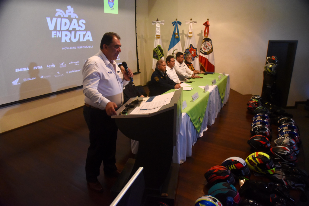 Presentan iniciativa enfocada en reducir accidentes de motocicletas