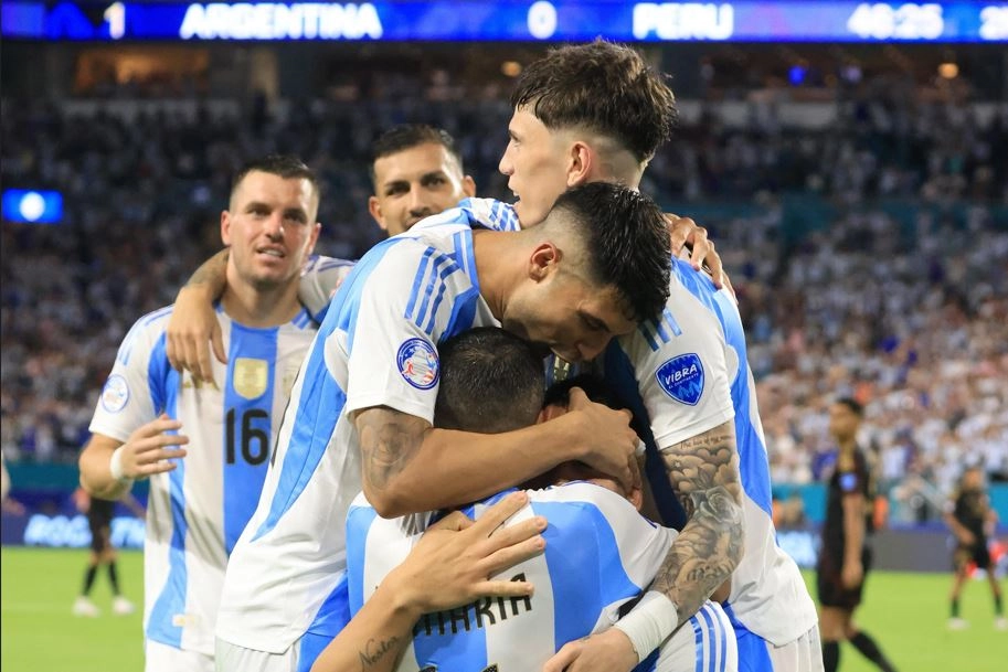 Argentina termina con puntación perfecta