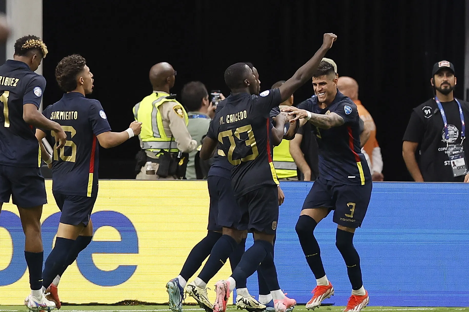 Ecuador le gana a Jamaica y queda con vida en Copa América