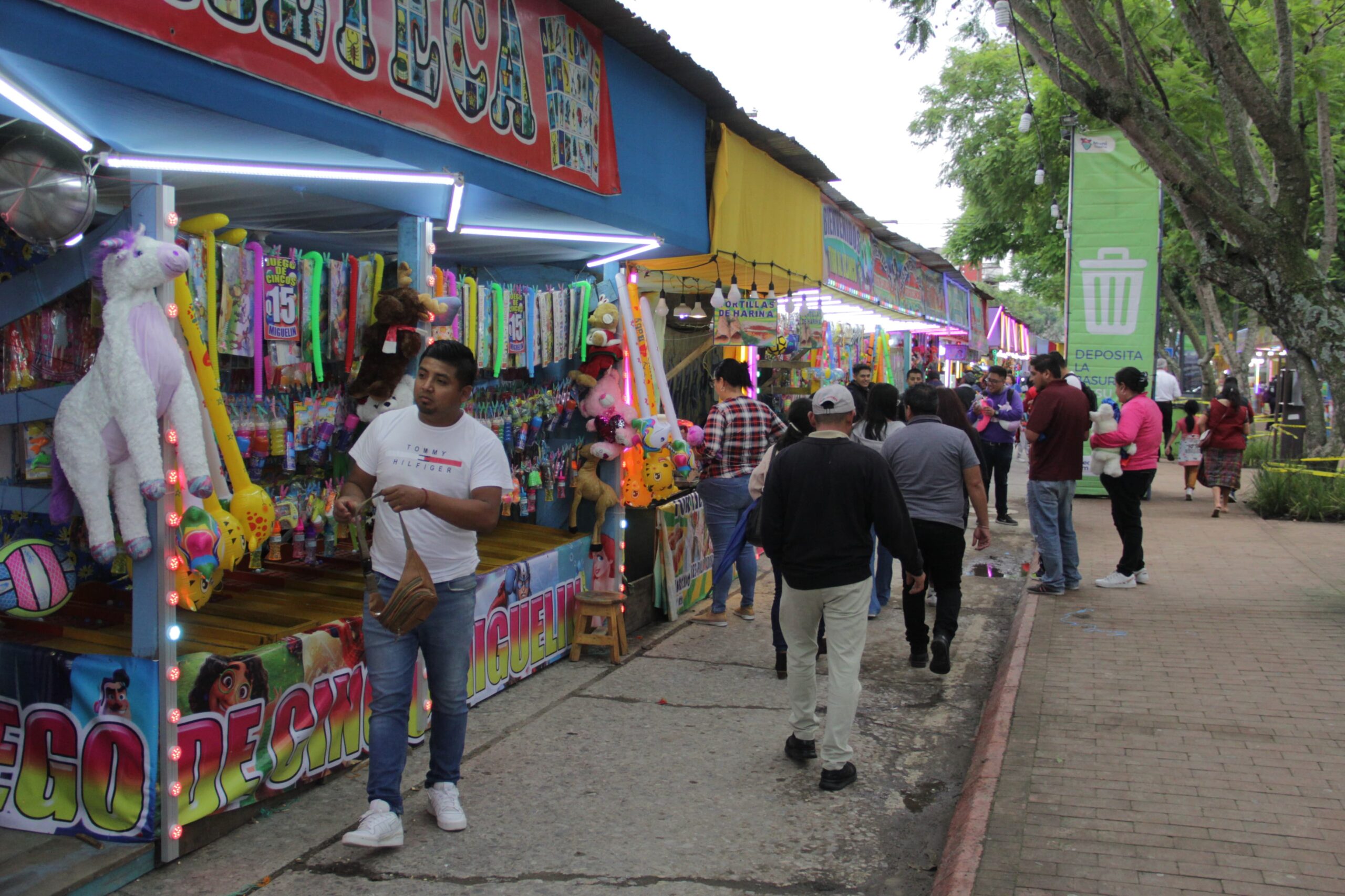 Fotos. Comerciantes invitan a visitar la Feria del Cerrito del Carmen