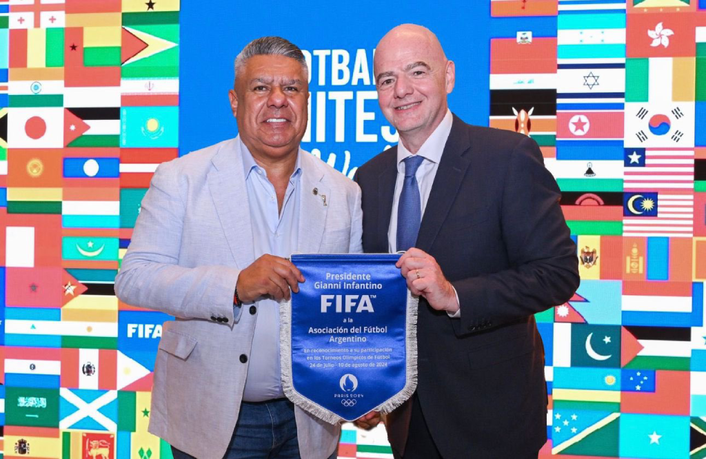 Denuncian a la FIFA por el exigente calendario de partidos