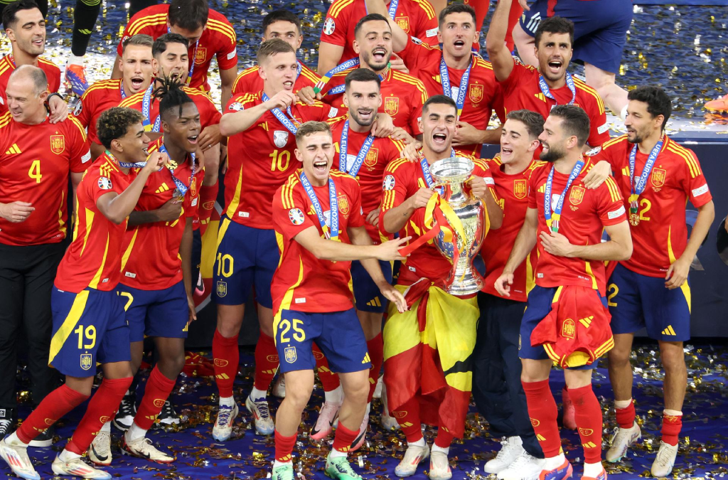 España domina el once ideal de la Eurocopa 2024