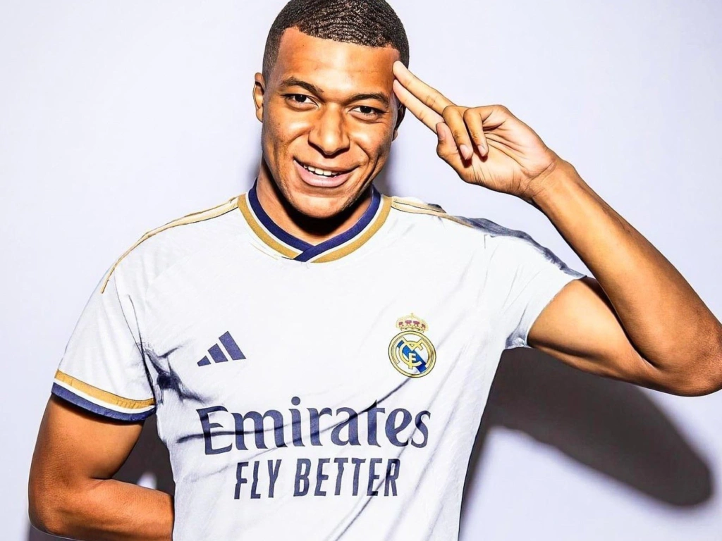 Real Madrid confirma fecha de presentación de Kylian Mbappé