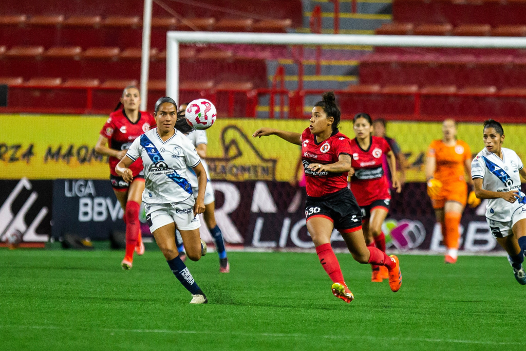 Aisha Solórzano sigue con su racha goleadora en Xolos Femenil