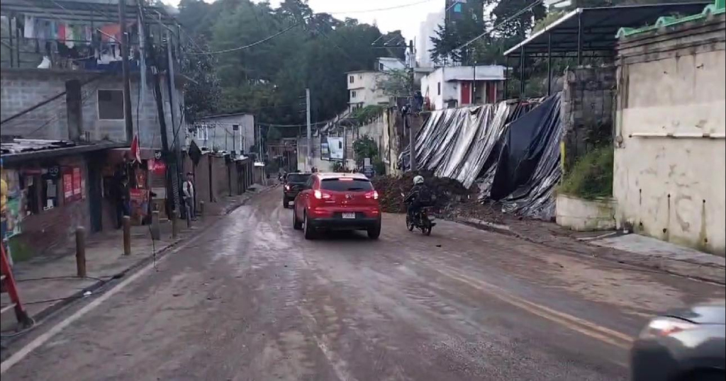 Dos carriles habilitados en descenso de ruta Muxbal