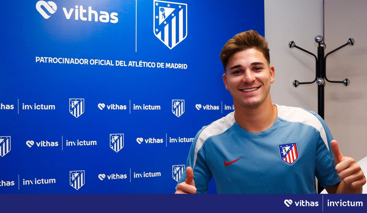 Atlético de Madrid hace oficial el fichaje de Julián Álvarez